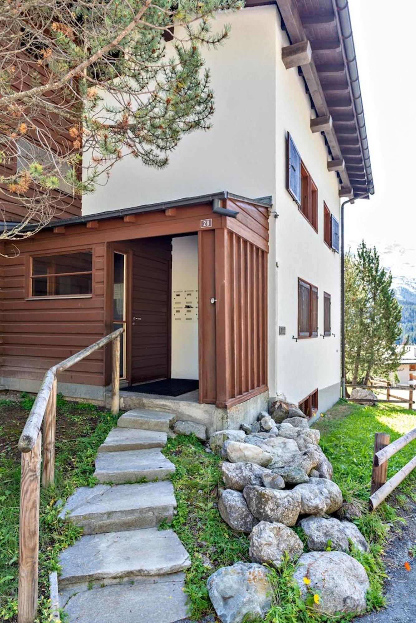 Chesa Trisur - Celerina Apartment Celerina/Schlarigna Ngoại thất bức ảnh